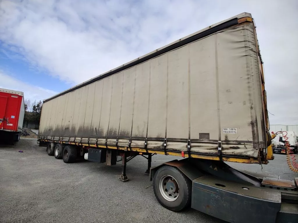 Fruehauf Maxi Volume Tautliner