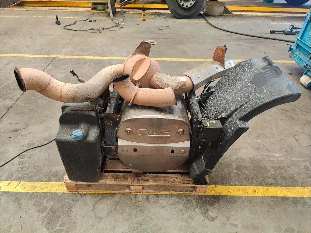 DAF CF 85.460 EXHAUST SYSTEM + ADBLUE UNIT EURO4/5