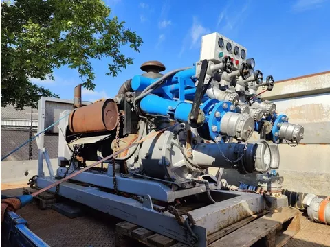 Mercedes-Benz OM 360 + ROSENBAUER WATERPUMP - FIREPUMP