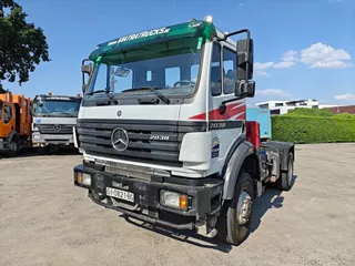 Mercedes-Benz SK 2038 V8 AS 4X4