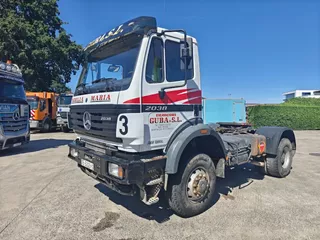 Mercedes-Benz SK 2038 V8 AS 4X4