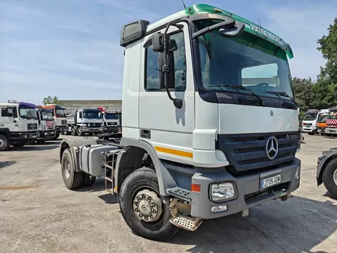 Mercedes-Benz Actros 2044 AS 4X4 VOITH Retarder